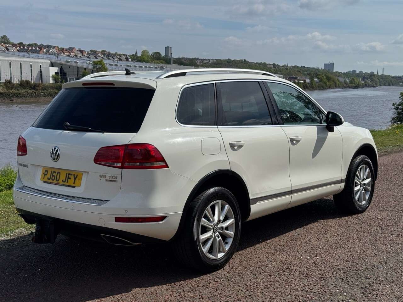 A 2011 VOLKSWAGEN TOUAREG 3.0 TDI V6 SE SUV 5dr Diesel Tiptronic 4WD Euro 5 (s/s) (240 ps) JUST HAD A A 2011 VOLKSWAGEN TOUAREG 3.0 TDI V6 SE SUV 5dr Diesel Tiptronic 4WD Euro 5 (s/s) (240 ps) JUST HAD A
