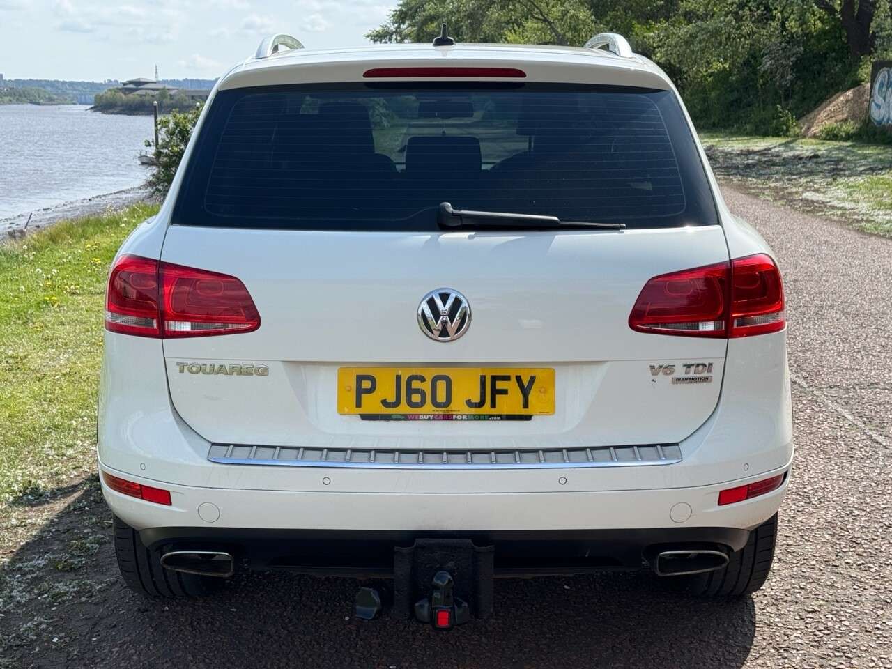 2011 VOLKSWAGEN TOUAREG 2011 VOLKSWAGEN TOUAREG