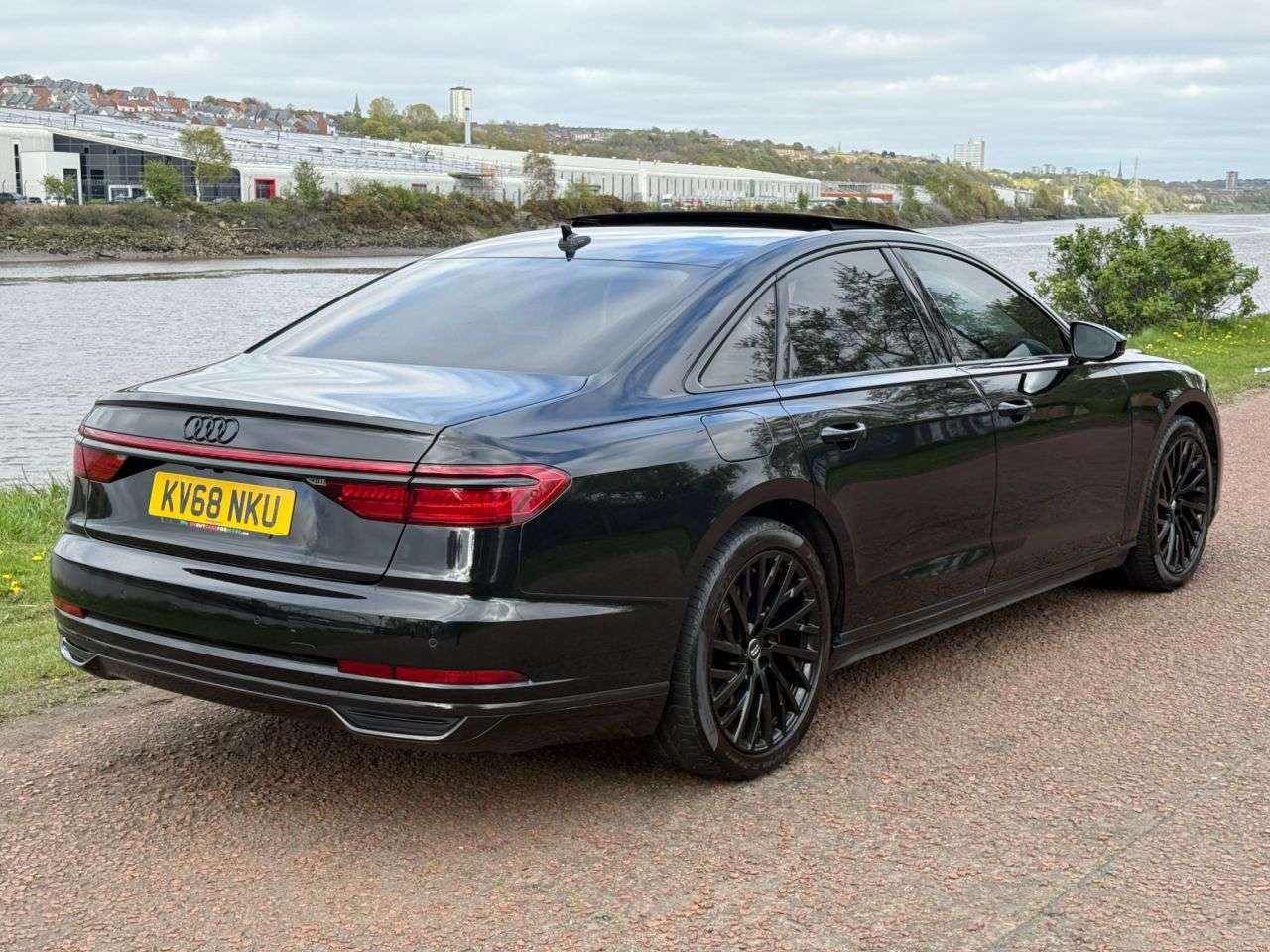 A 2018 AUDI A8 3.0 TDI V6 50 Saloon 4dr Diesel Tiptronic quattro Euro 6 (s/s) (286 ps) **P A 2018 AUDI A8 3.0 TDI V6 50 Saloon 4dr Diesel Tiptronic quattro Euro 6 (s/s) (286 ps) **P