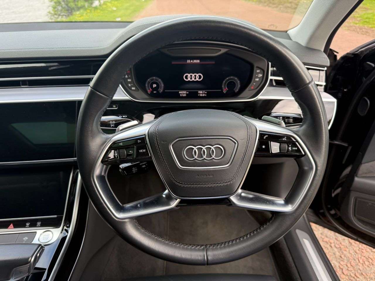 2018 AUDI A8 2018 AUDI A8