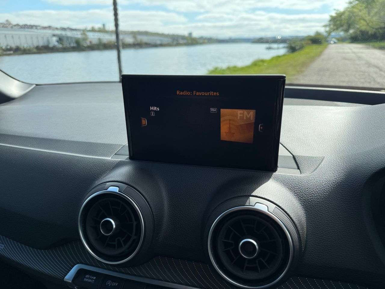 2020 AUDI Q2 2020 AUDI Q2