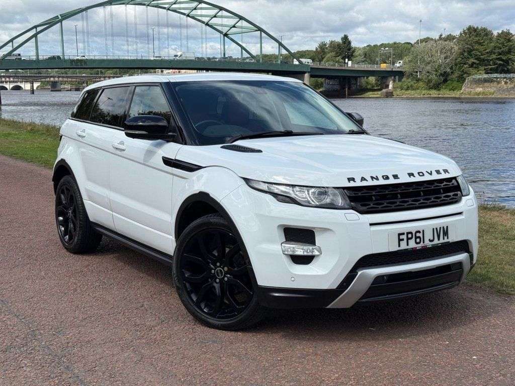 A 2011 LAND ROVER RANGE ROVER EVOQUE 2.2 SD4 Dynamic SUV 5dr Diesel Auto 4WD Euro 5 (190 ps) DYNAMIC LUX PACK A 2011 LAND ROVER RANGE ROVER EVOQUE 2.2 SD4 Dynamic SUV 5dr Diesel Auto 4WD Euro 5 (190 ps) DYNAMIC LUX PACK
