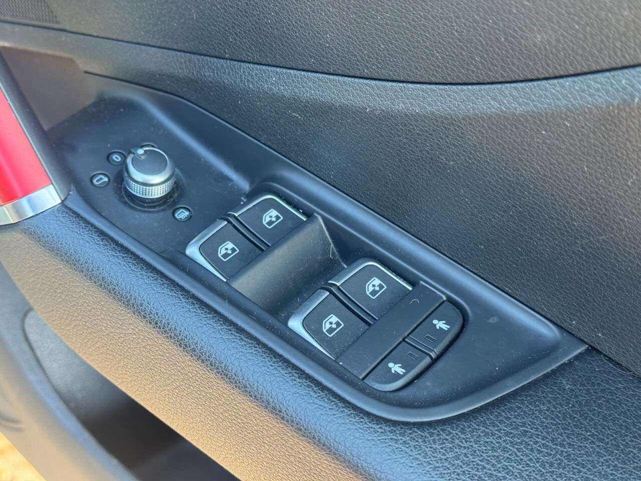 2019 AUDI Q2 2019 AUDI Q2