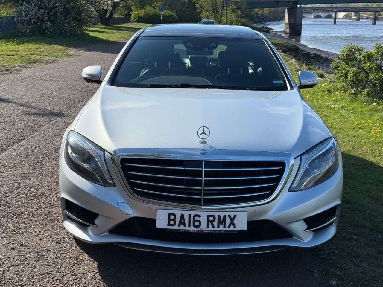 A 2016 MERCEDES-BENZ S-CLASS 3.0 S350d V6 AMG Line (Executive) Saloon 4dr Diesel G-Tronic+ Euro 6 (s/s) A 2016 MERCEDES-BENZ S-CLASS 3.0 S350d V6 AMG Line (Executive) Saloon 4dr Diesel G-Tronic+ Euro 6 (s/s)