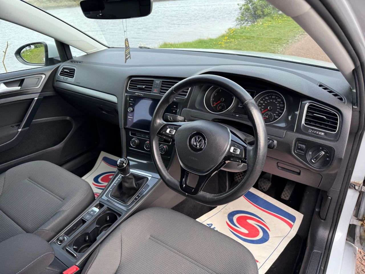 2017 VOLKSWAGEN GOLF 2017 VOLKSWAGEN GOLF