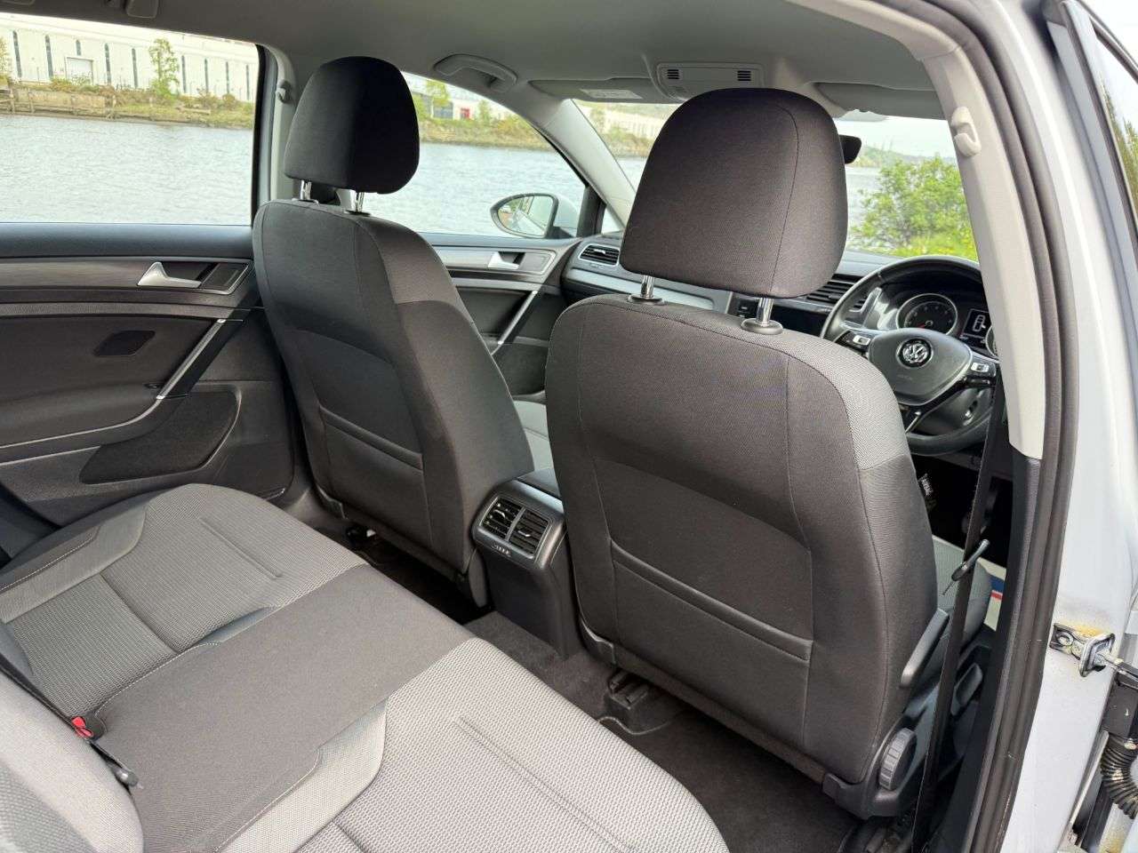 2017 VOLKSWAGEN GOLF 2017 VOLKSWAGEN GOLF