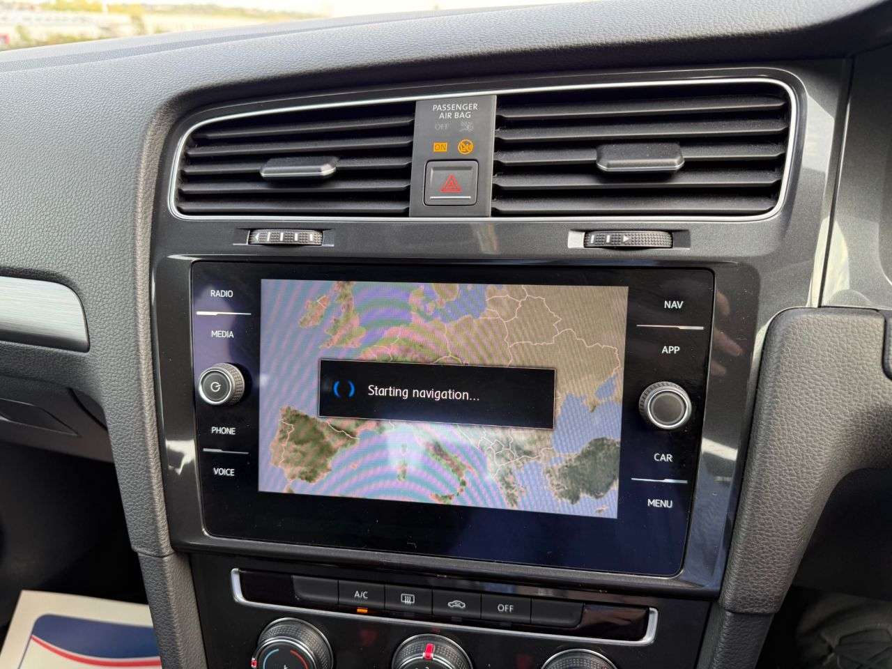 2017 VOLKSWAGEN GOLF 2017 VOLKSWAGEN GOLF