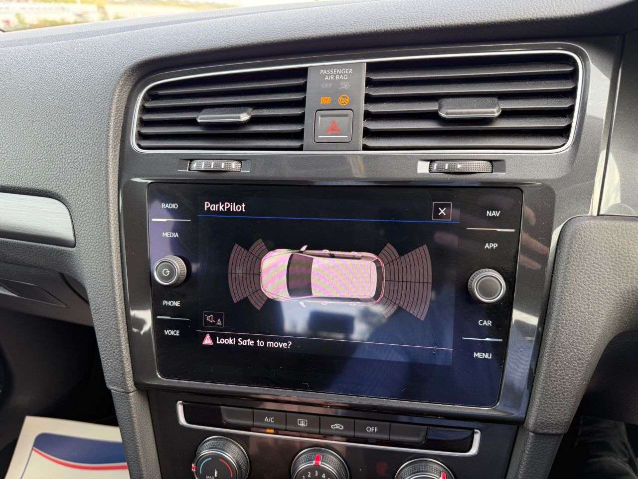 2017 VOLKSWAGEN GOLF 2017 VOLKSWAGEN GOLF