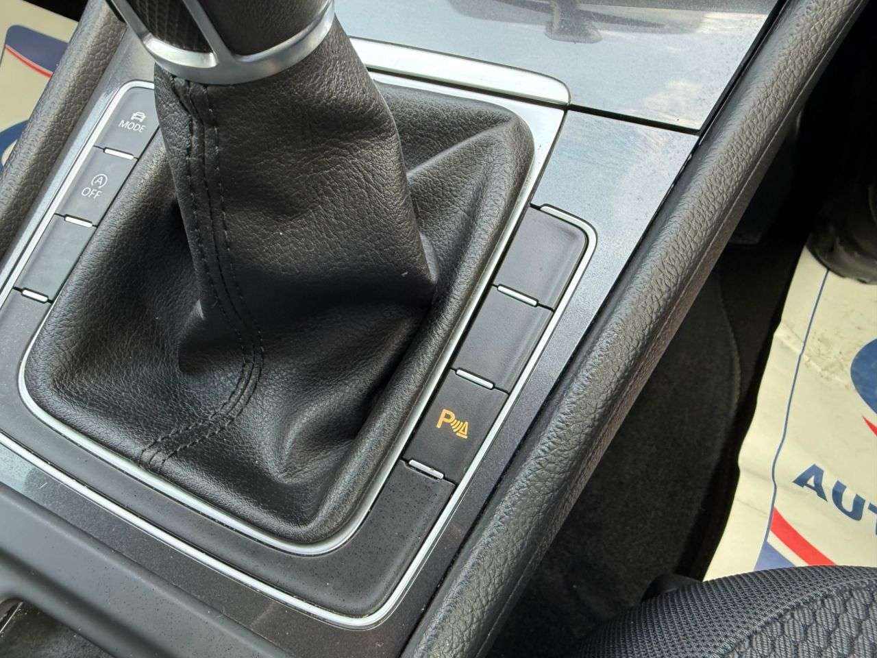 2017 VOLKSWAGEN GOLF 2017 VOLKSWAGEN GOLF