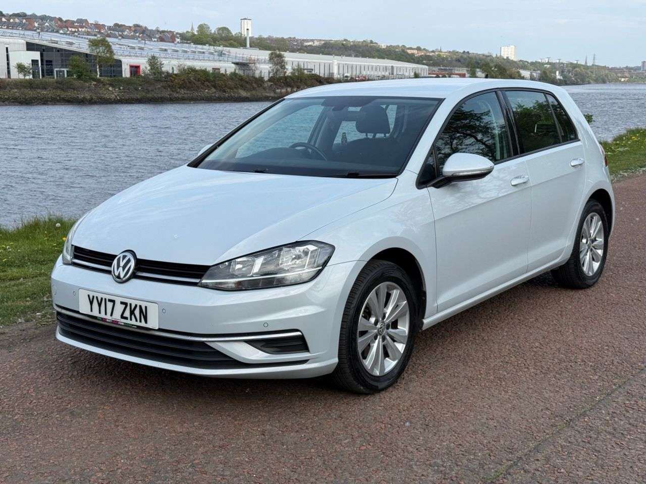 2017 VOLKSWAGEN GOLF 2017 VOLKSWAGEN GOLF