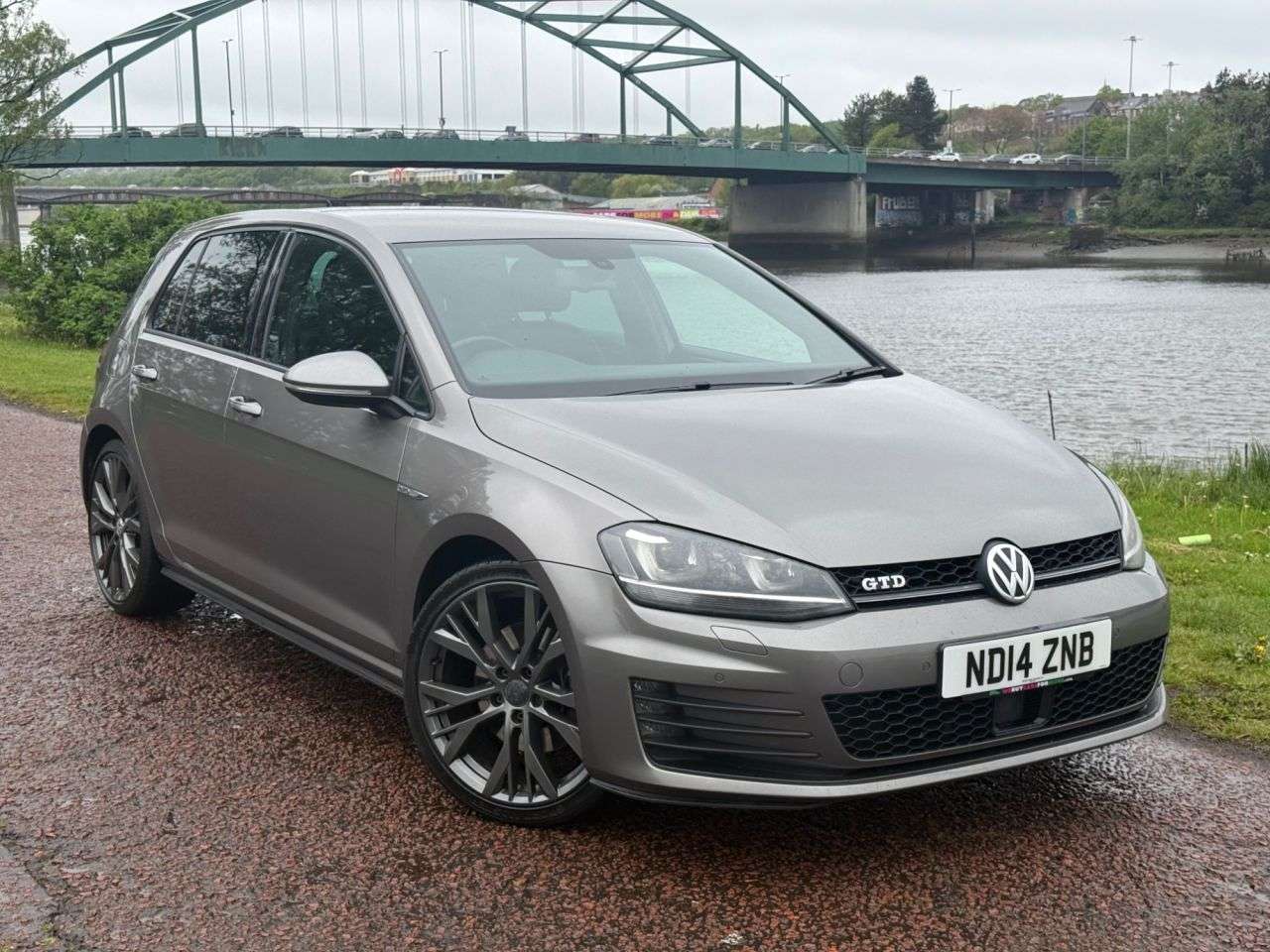 A 2014 VOLKSWAGEN GOLF 2.0 TDI BlueMotion Tech GTD Hatchback 5dr Diesel DSG Euro 6 (s/s) (184 ps) A 2014 VOLKSWAGEN GOLF 2.0 TDI BlueMotion Tech GTD Hatchback 5dr Diesel DSG Euro 6 (s/s) (184 ps)