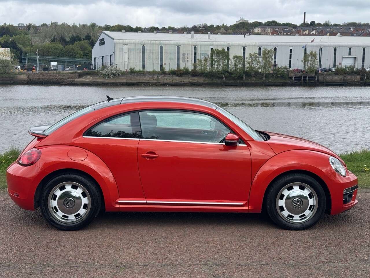 2018 VOLKSWAGEN BEETLE 2018 VOLKSWAGEN BEETLE