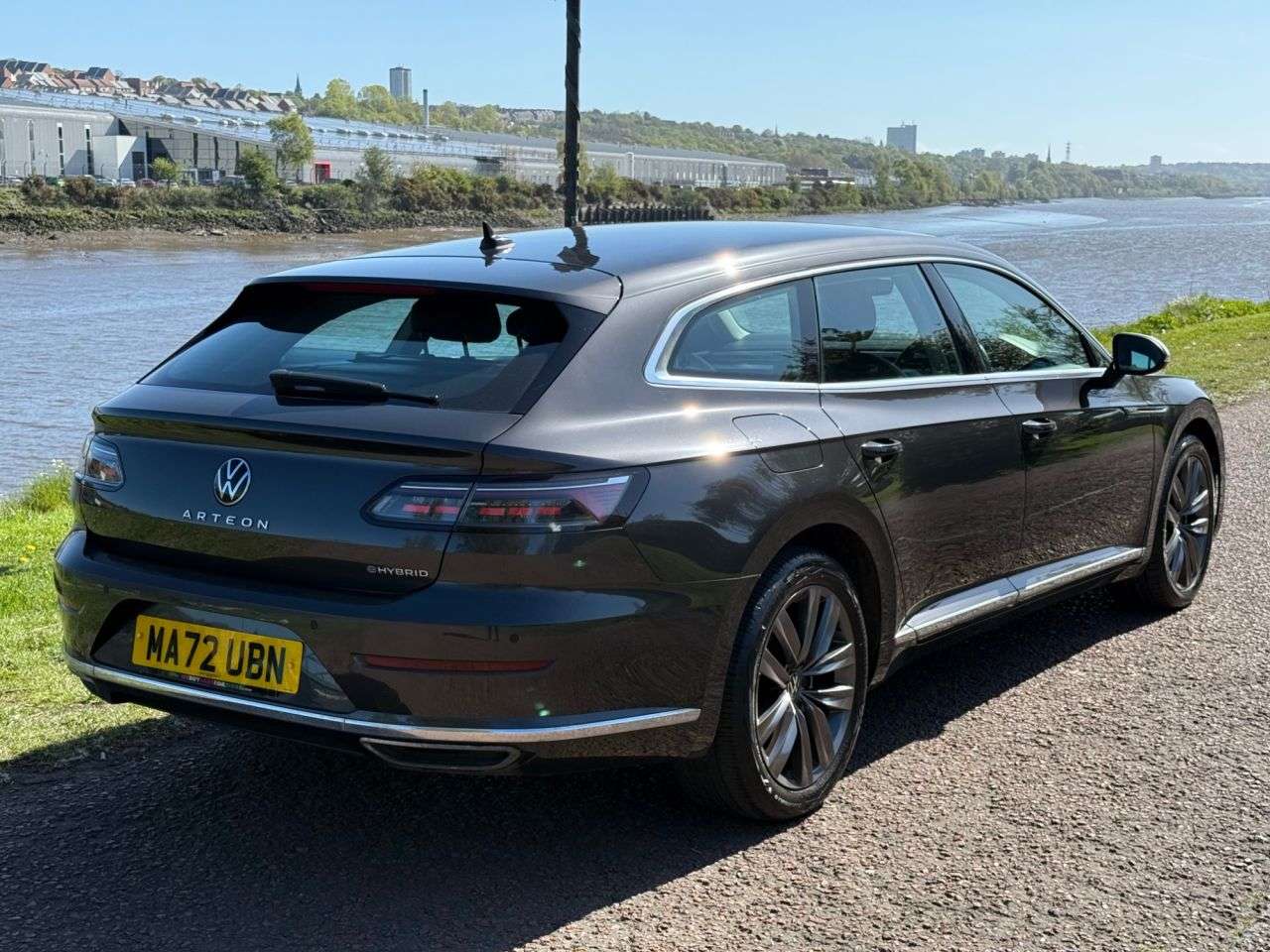 A 2022 VOLKSWAGEN ARTEON 1.4 TSI 13kWh Elegance Shooting Brake 5dr Petrol Plug-in Hybrid DSG Euro 6 A 2022 VOLKSWAGEN ARTEON 1.4 TSI 13kWh Elegance Shooting Brake 5dr Petrol Plug-in Hybrid DSG Euro 6