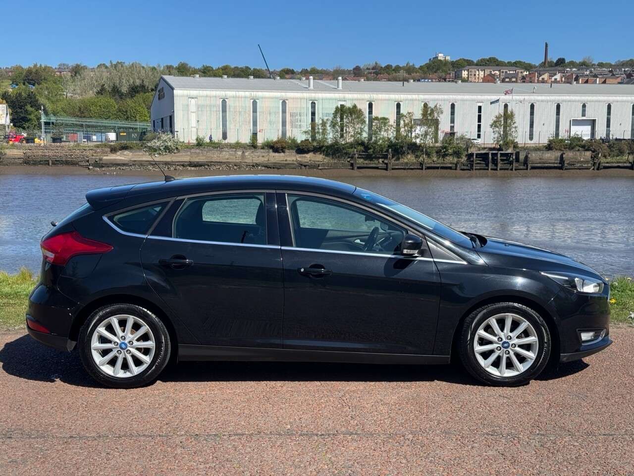 A 2015 FORD FOCUS 1.6 TDCi Titanium Hatchback 5dr Diesel Manual Euro 5 (s/s) (115 ps) **CRUIS A 2015 FORD FOCUS 1.6 TDCi Titanium Hatchback 5dr Diesel Manual Euro 5 (s/s) (115 ps) **CRUIS