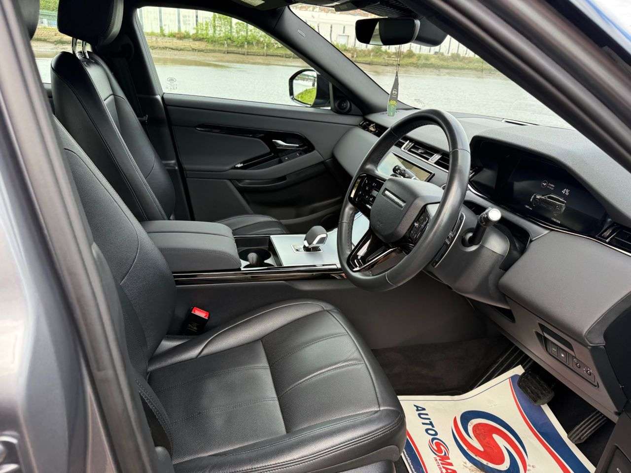 2024 LAND ROVER RANGE ROVER EVOQUE 2024 LAND ROVER RANGE ROVER EVOQUE
