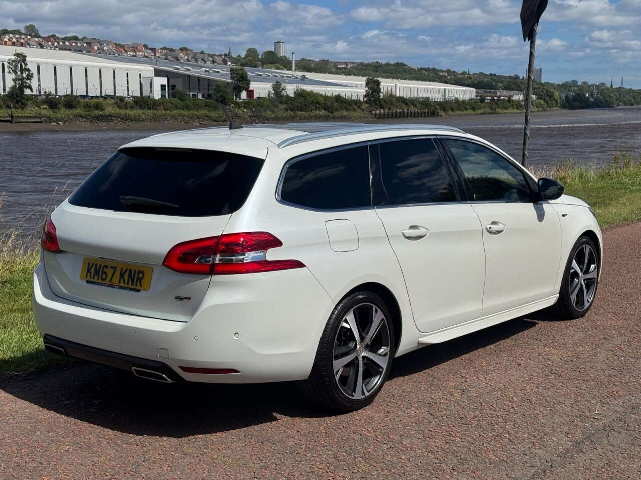 2017 PEUGEOT 308 2017 PEUGEOT 308