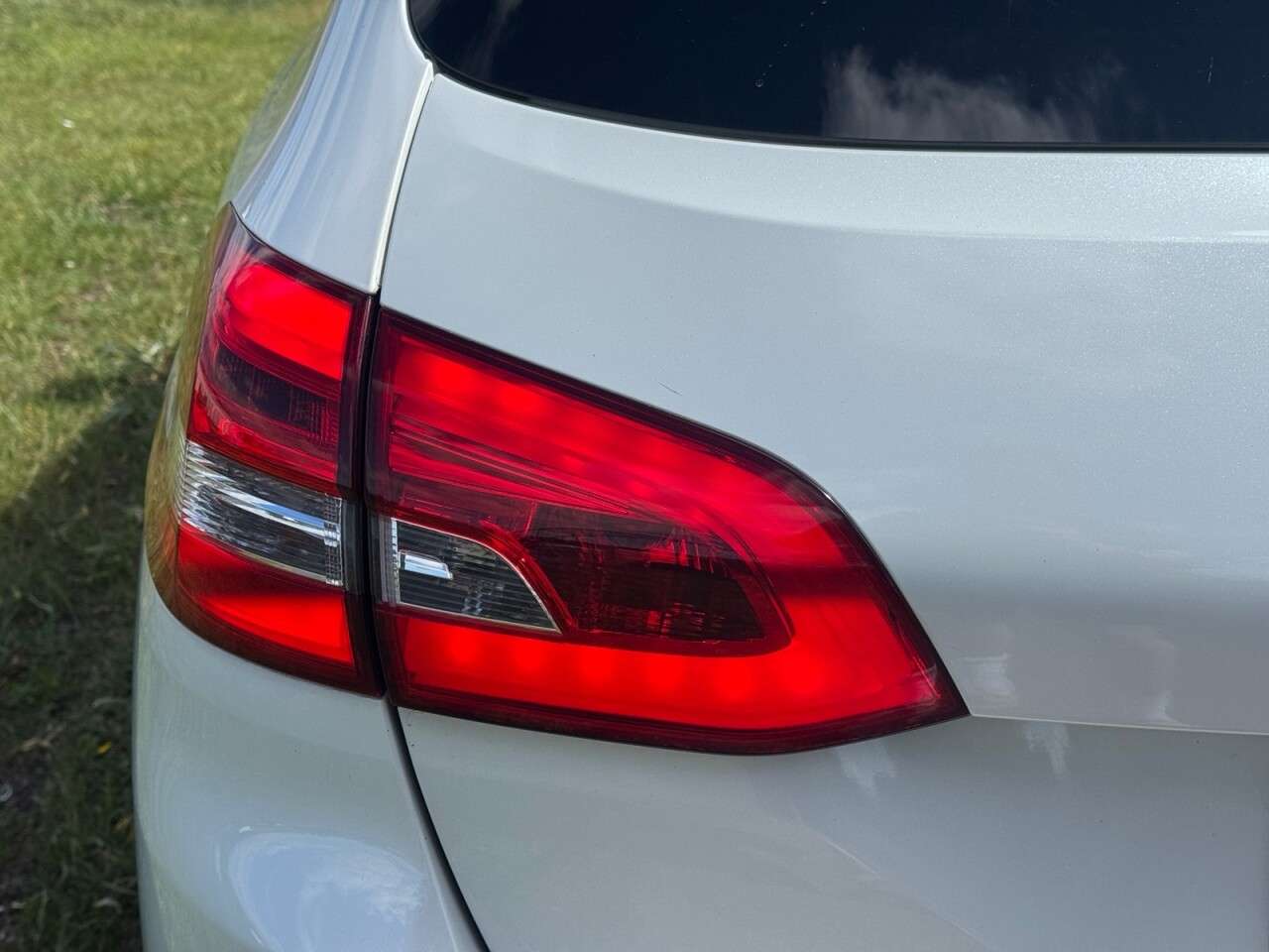 2017 PEUGEOT 308 2017 PEUGEOT 308