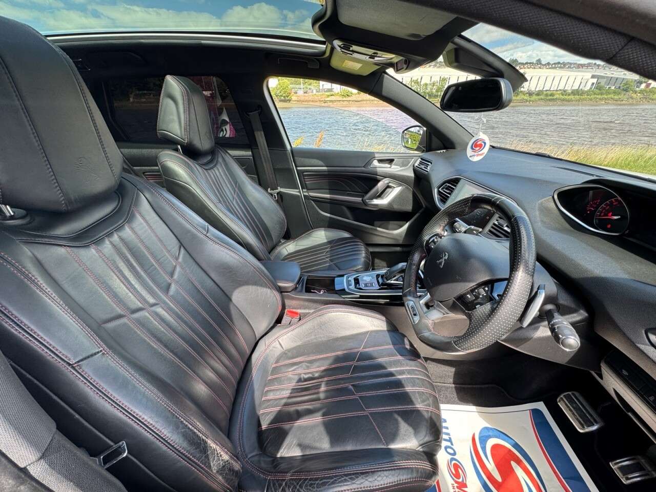 2017 PEUGEOT 308 2017 PEUGEOT 308