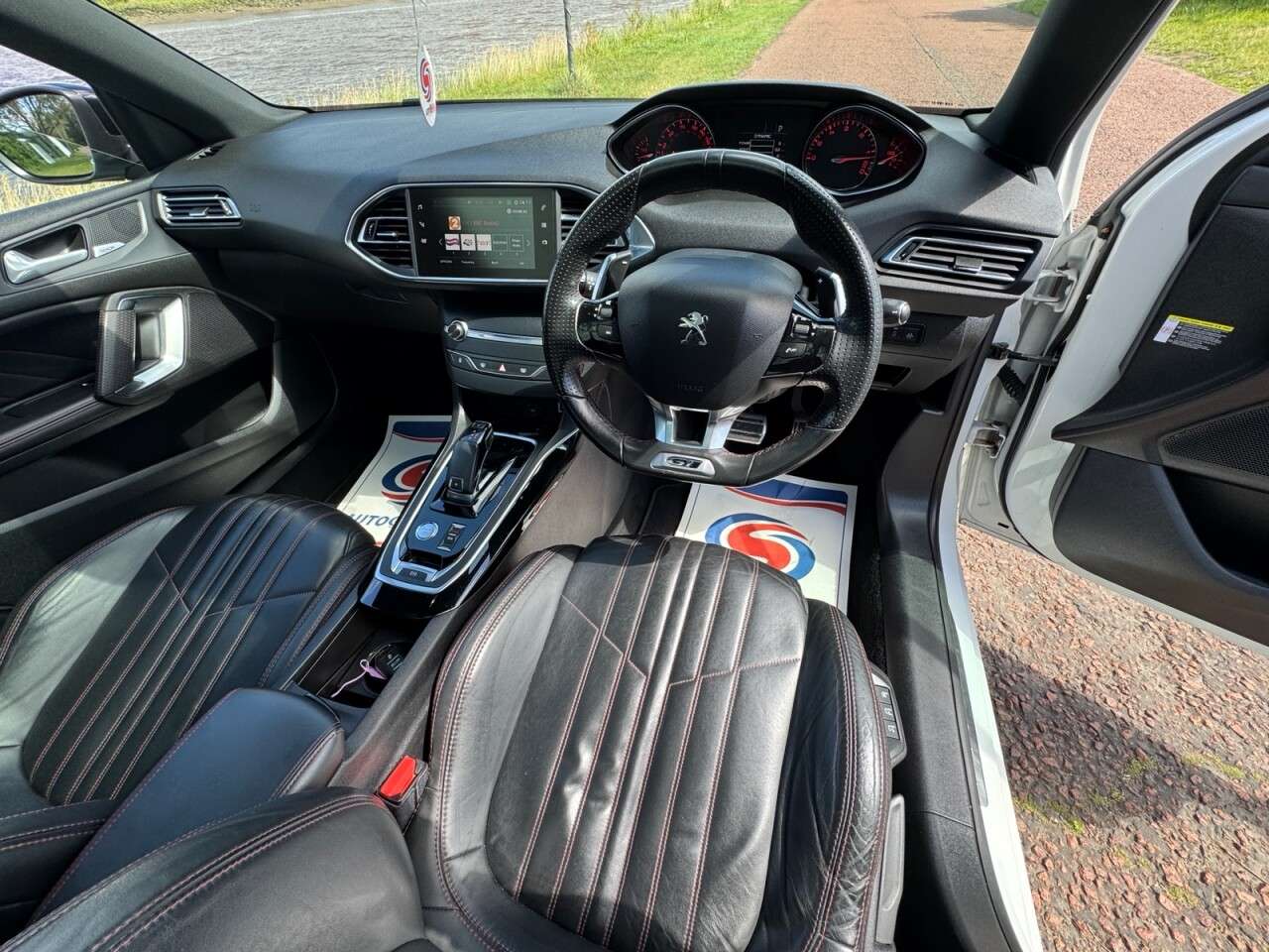 2017 PEUGEOT 308 2017 PEUGEOT 308