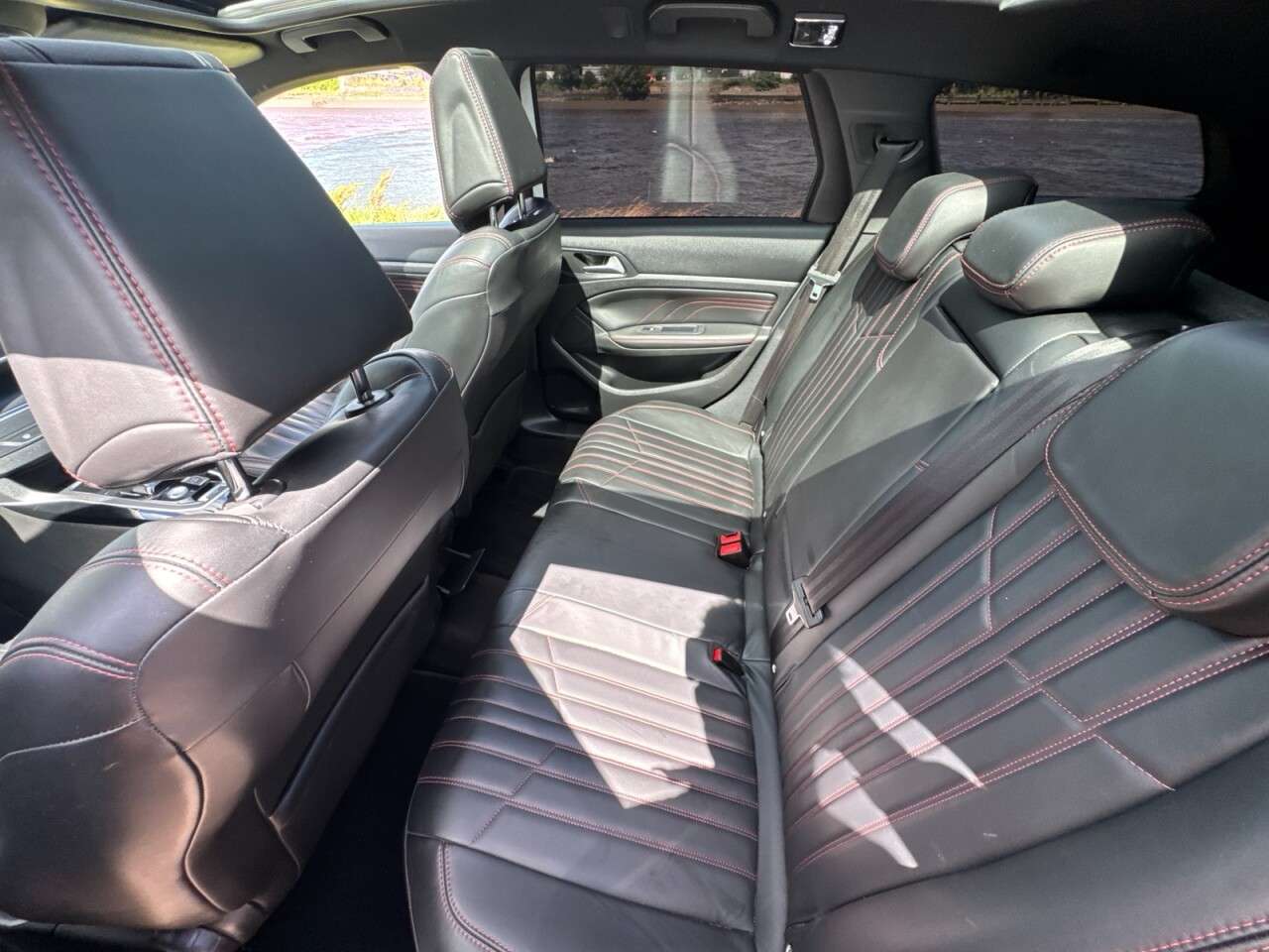 2017 PEUGEOT 308 2017 PEUGEOT 308