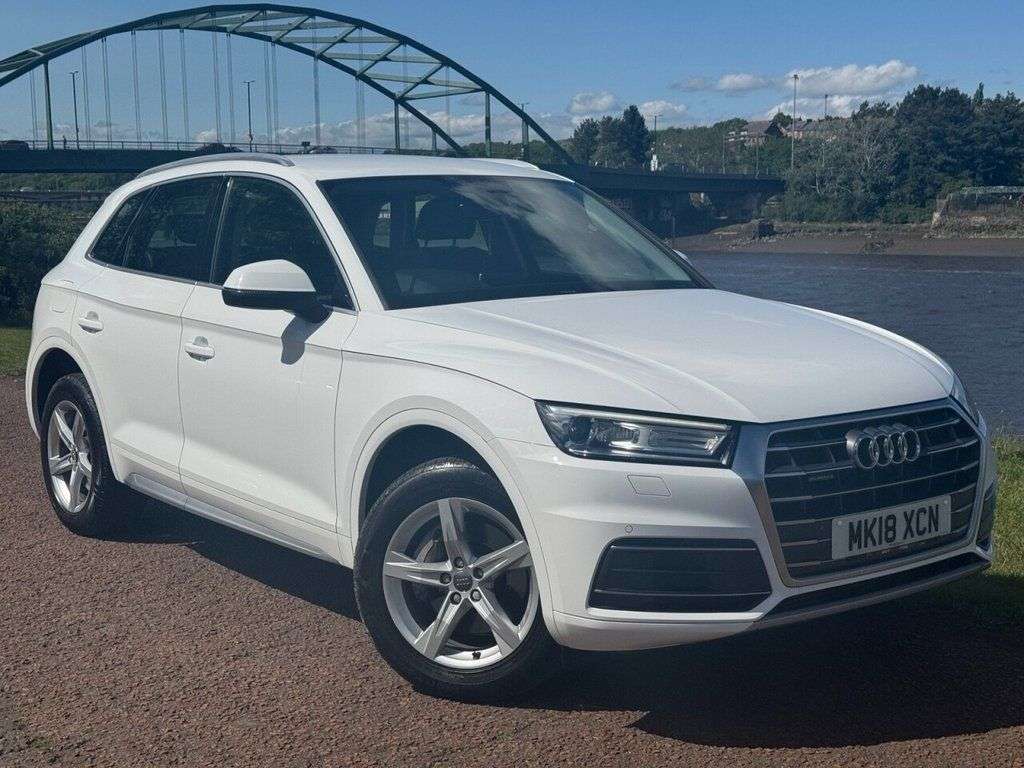 A 2018 AUDI Q5 2.0 TFSI Sport SUV 5dr Petrol S Tronic quattro Euro 6 (s/s) (252 ps) **HEAT A 2018 AUDI Q5 2.0 TFSI Sport SUV 5dr Petrol S Tronic quattro Euro 6 (s/s) (252 ps) **HEAT