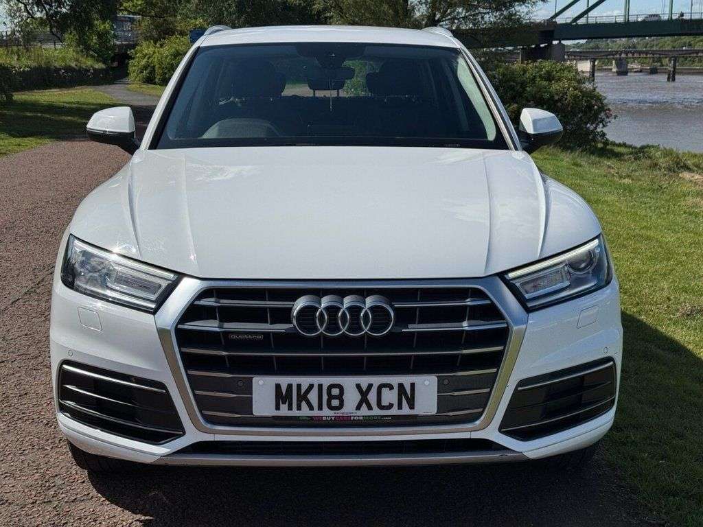 A 2018 AUDI Q5 2.0 TFSI Sport SUV 5dr Petrol S Tronic quattro Euro 6 (s/s) (252 ps) **HEAT A 2018 AUDI Q5 2.0 TFSI Sport SUV 5dr Petrol S Tronic quattro Euro 6 (s/s) (252 ps) **HEAT
