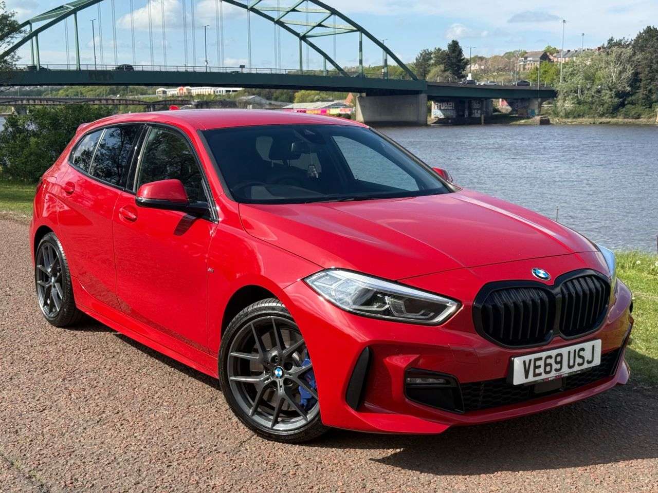 A 2019 BMW 1 SERIES 2.0 120d M Sport Hatchback 5dr Diesel Auto xDrive Euro 6 (s/s) (190 ps) **F A 2019 BMW 1 SERIES 2.0 120d M Sport Hatchback 5dr Diesel Auto xDrive Euro 6 (s/s) (190 ps) **F