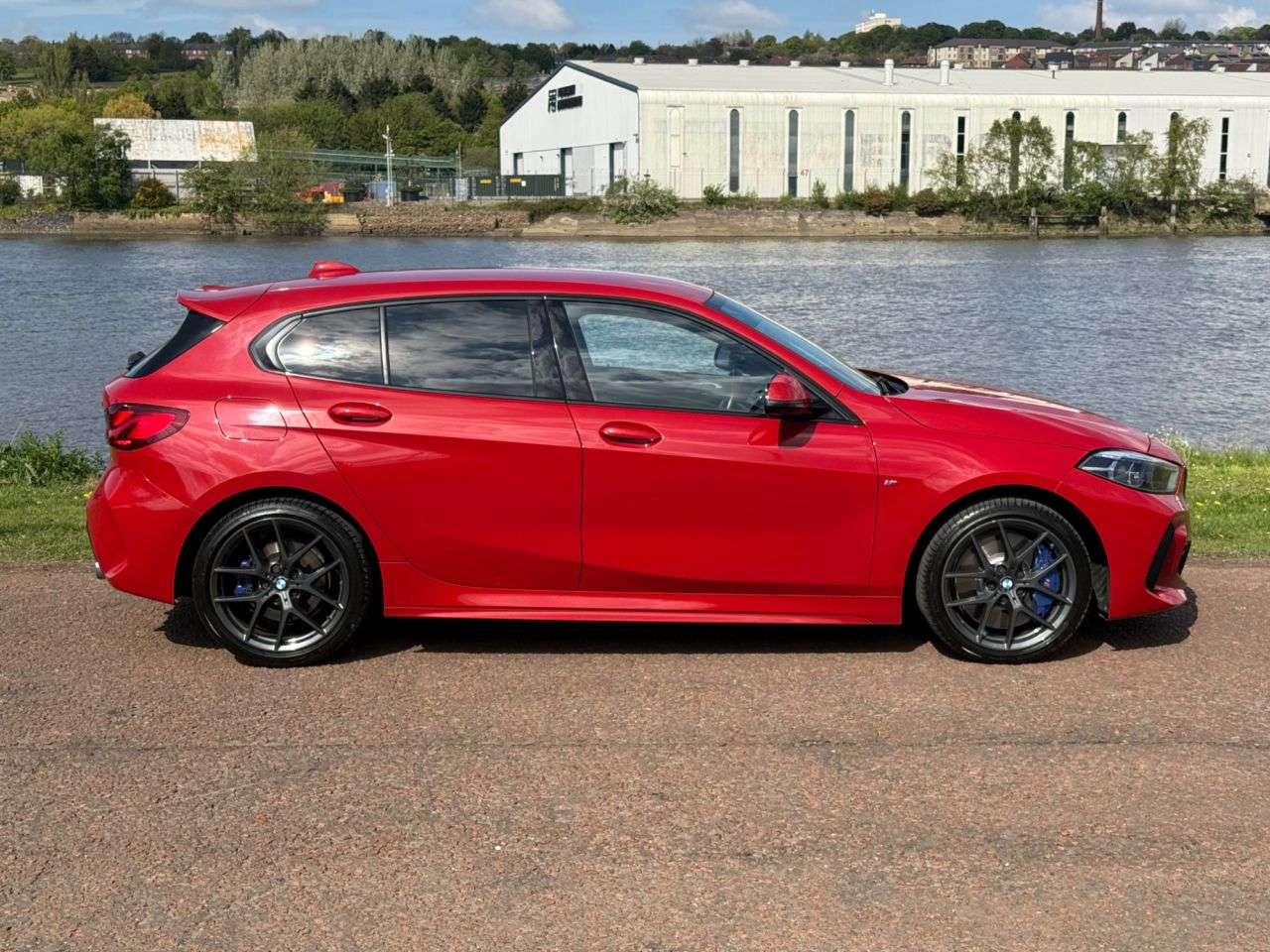 A 2019 BMW 1 SERIES 2.0 120d M Sport Hatchback 5dr Diesel Auto xDrive Euro 6 (s/s) (190 ps) **F A 2019 BMW 1 SERIES 2.0 120d M Sport Hatchback 5dr Diesel Auto xDrive Euro 6 (s/s) (190 ps) **F