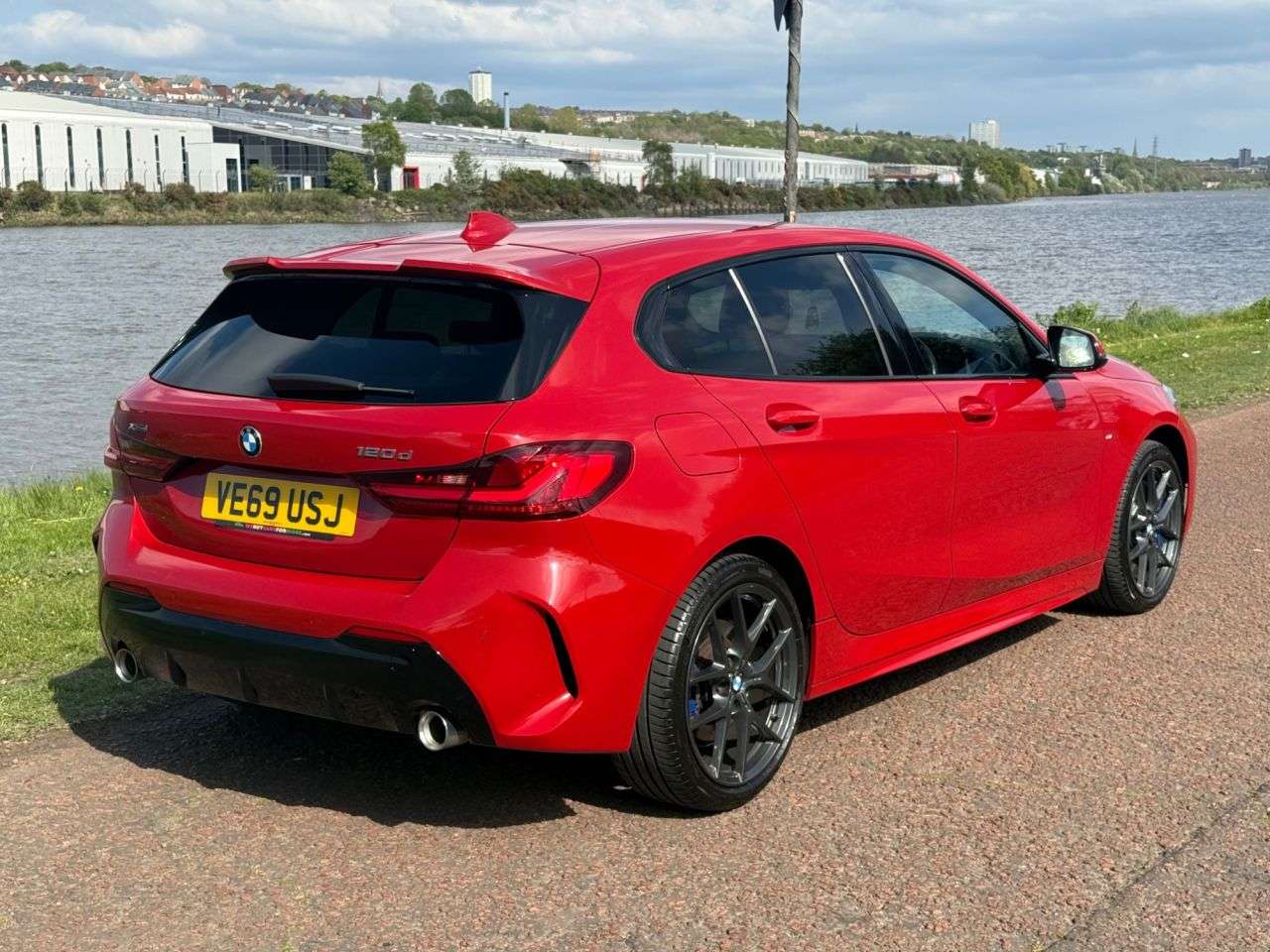 A 2019 BMW 1 SERIES 2.0 120d M Sport Hatchback 5dr Diesel Auto xDrive Euro 6 (s/s) (190 ps) **F A 2019 BMW 1 SERIES 2.0 120d M Sport Hatchback 5dr Diesel Auto xDrive Euro 6 (s/s) (190 ps) **F