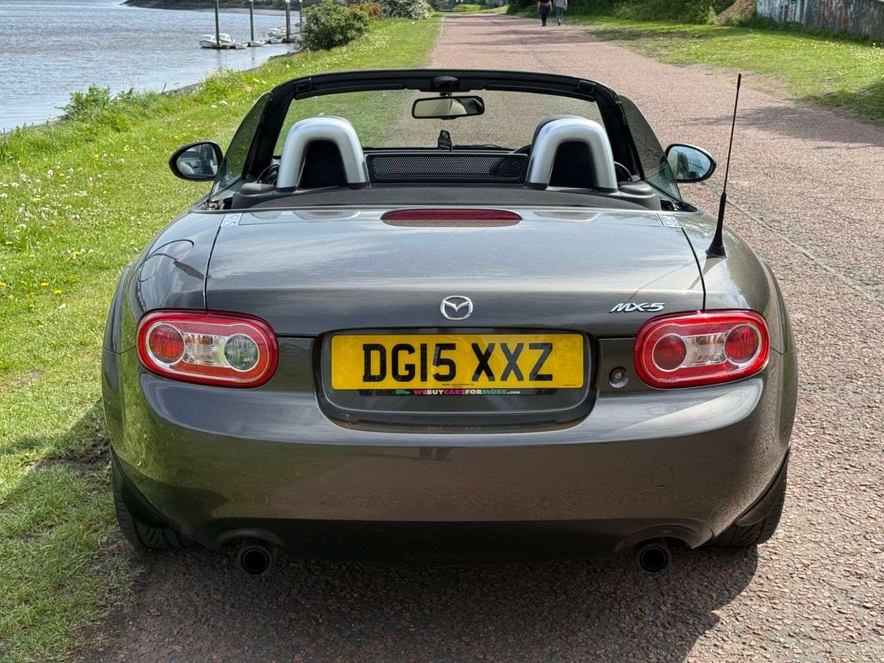 2015 MAZDA MX-5 2015 MAZDA MX-5