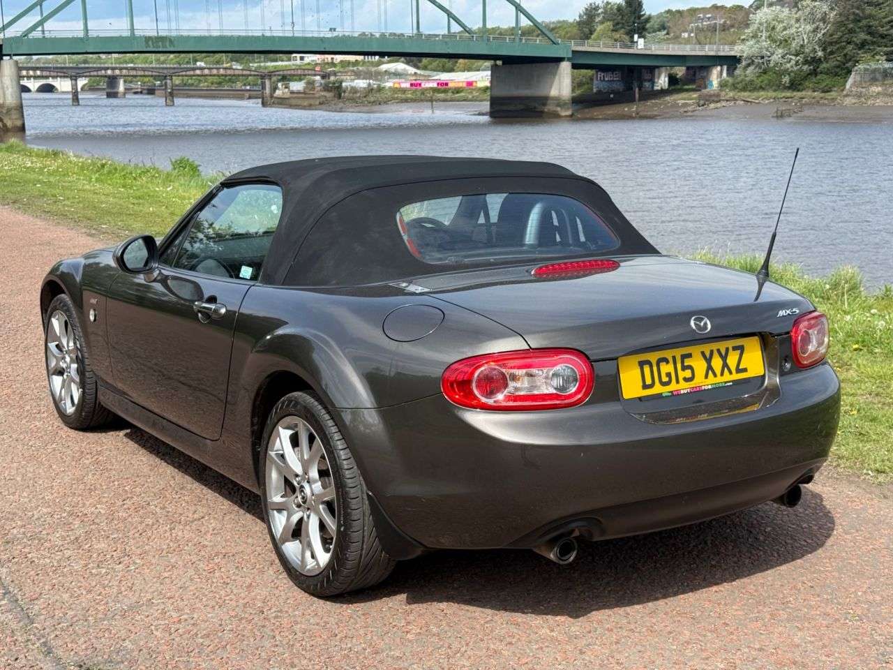 2015 MAZDA MX-5 2015 MAZDA MX-5