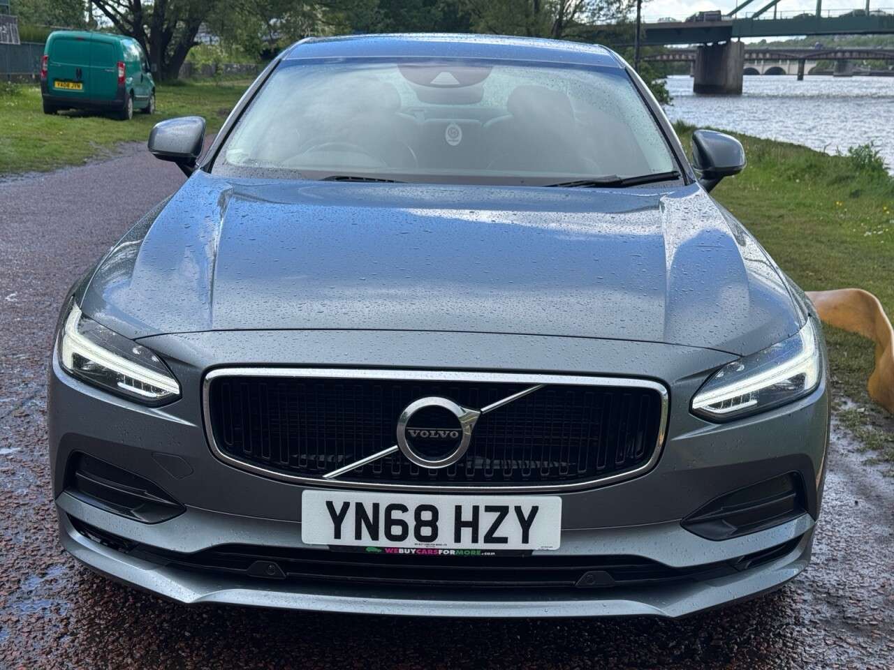 A 2018 VOLVO S90 2.0 D4 Momentum Saloon 4dr Diesel Auto Euro 6 (s/s) (190 ps) **AUTOMATIC** A 2018 VOLVO S90 2.0 D4 Momentum Saloon 4dr Diesel Auto Euro 6 (s/s) (190 ps) **AUTOMATIC**
