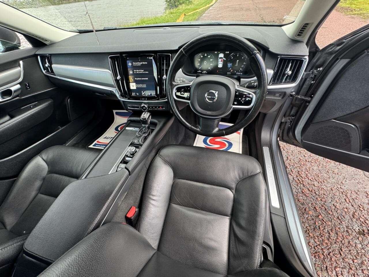 2018 VOLVO S90 2018 VOLVO S90