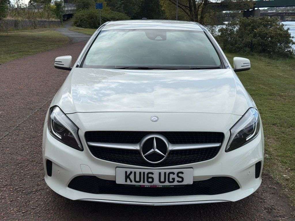 A 2016 MERCEDES-BENZ A-CLASS 2.1 A200d Sport (Premium) Hatchback 5dr Diesel 7G-DCT Euro 6 (s/s) (136 ps) A 2016 MERCEDES-BENZ A-CLASS 2.1 A200d Sport (Premium) Hatchback 5dr Diesel 7G-DCT Euro 6 (s/s) (136 ps)