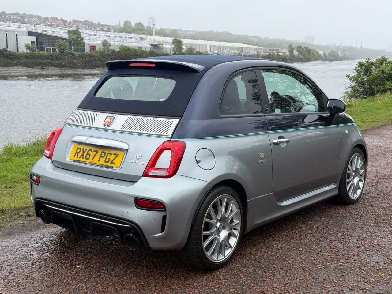 A 2017 ABARTH 695C 1.4 T-Jet Rivale Cabrio 2dr Petrol Auto Euro 6 (180 bhp) **BEATS SPEAKERS** A 2017 ABARTH 695C 1.4 T-Jet Rivale Cabrio 2dr Petrol Auto Euro 6 (180 bhp) **BEATS SPEAKERS**