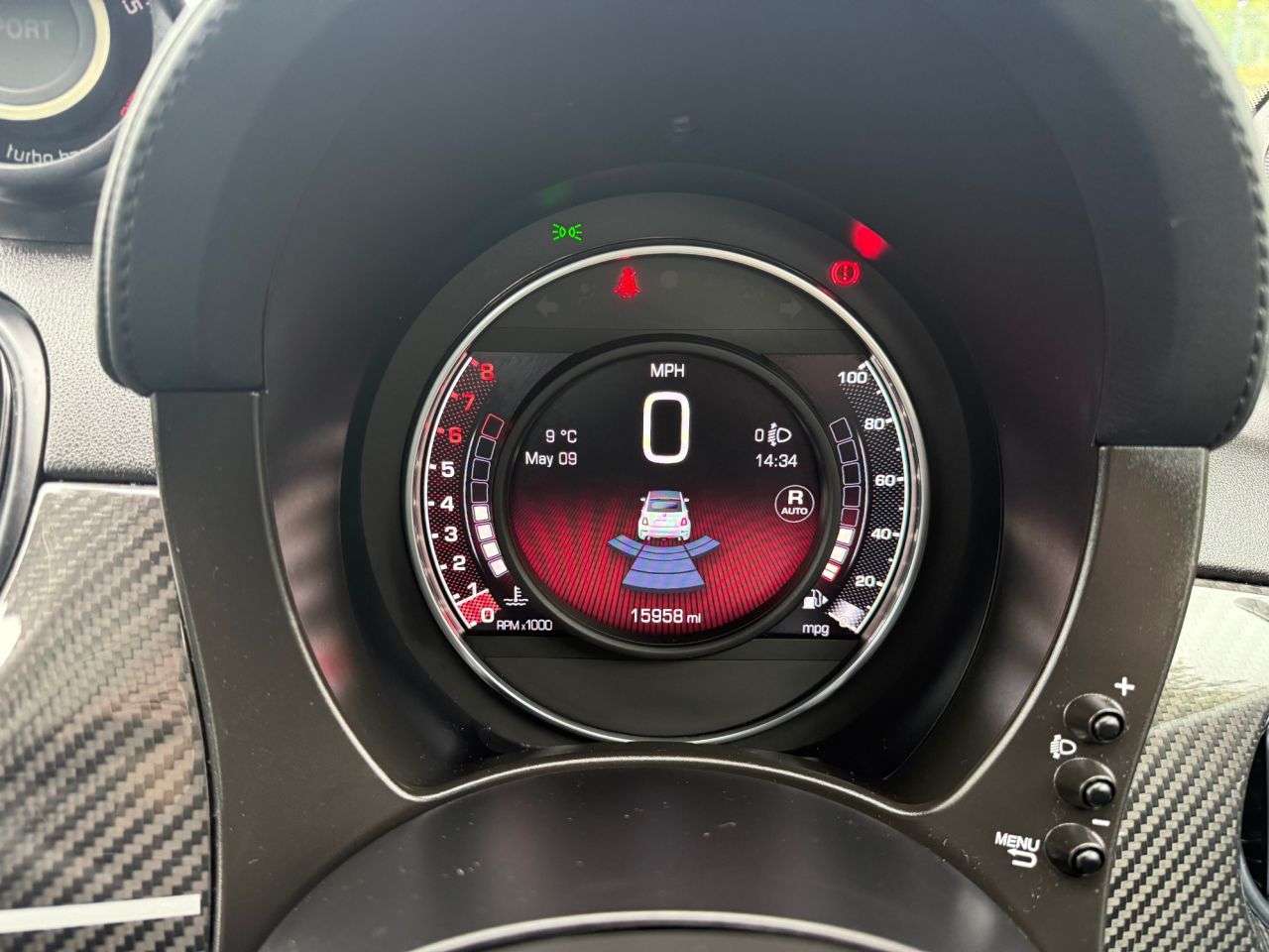 2017 ABARTH 695C 2017 ABARTH 695C