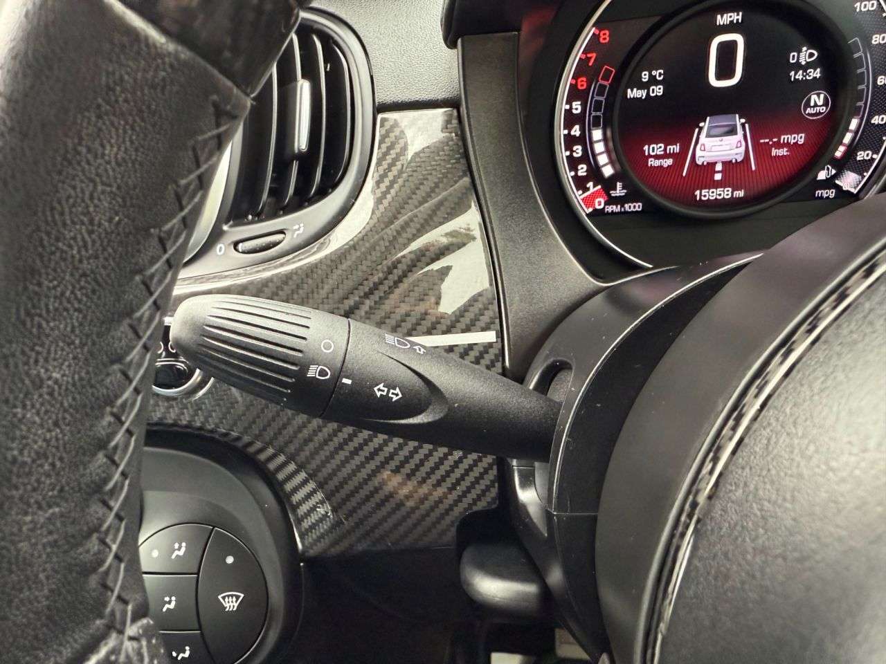 2017 ABARTH 695C 2017 ABARTH 695C