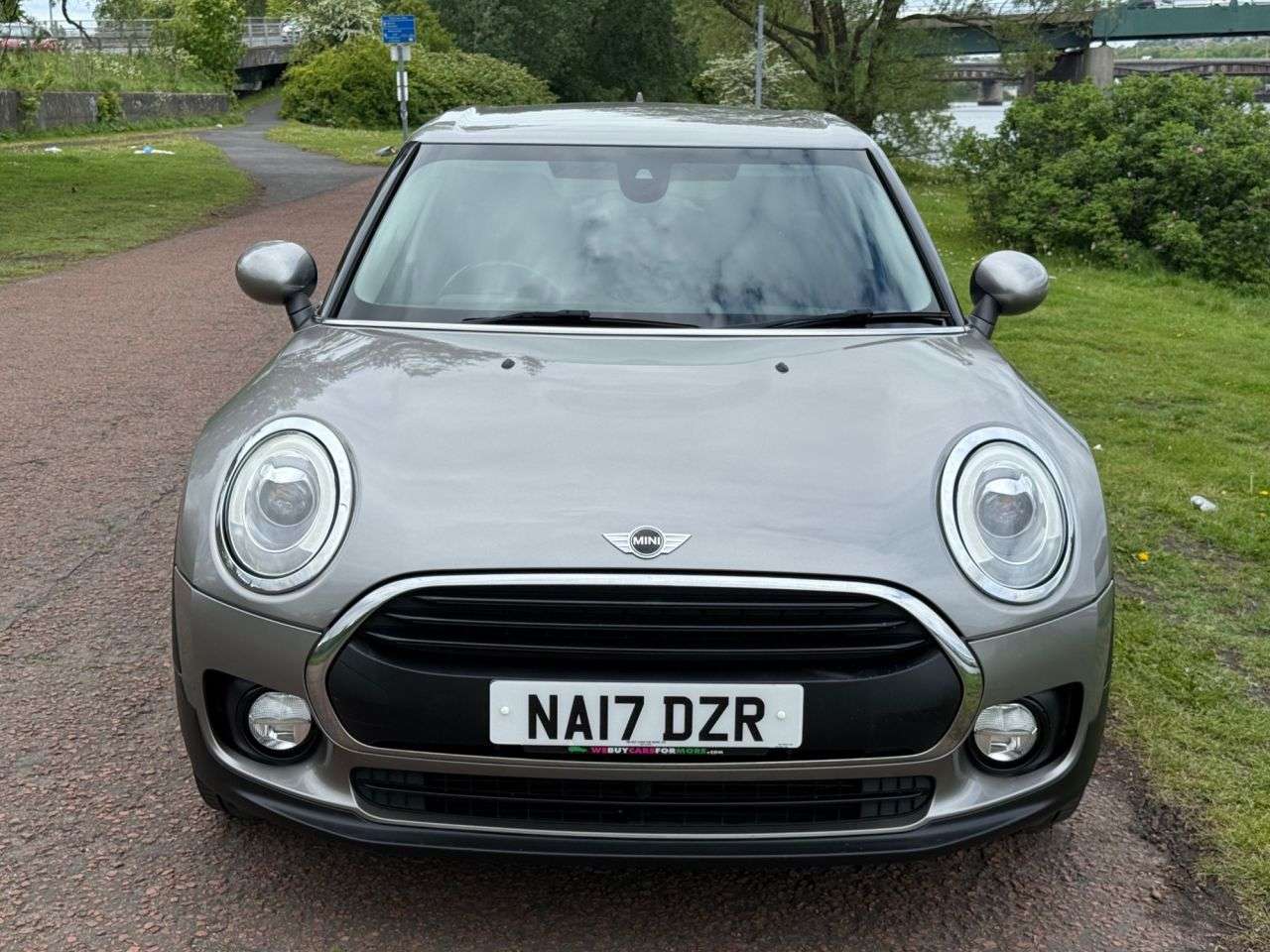 A 2017 MINI CLUBMAN 1.5 One D Estate 6dr Diesel Manual Euro 6 (s/s) (116 ps) **MEDIA PACK** A 2017 MINI CLUBMAN 1.5 One D Estate 6dr Diesel Manual Euro 6 (s/s) (116 ps) **MEDIA PACK**