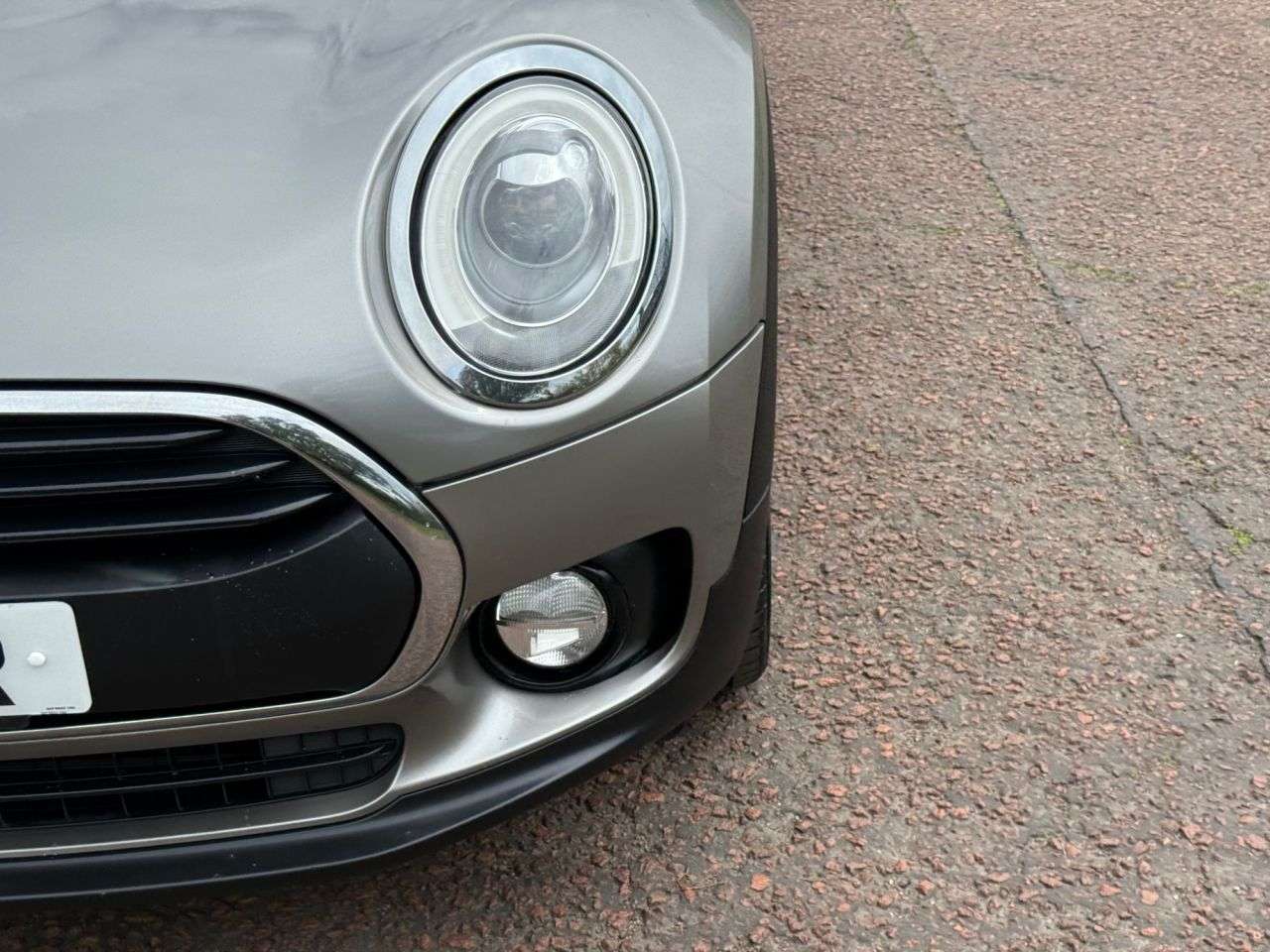 2017 MINI CLUBMAN 2017 MINI CLUBMAN