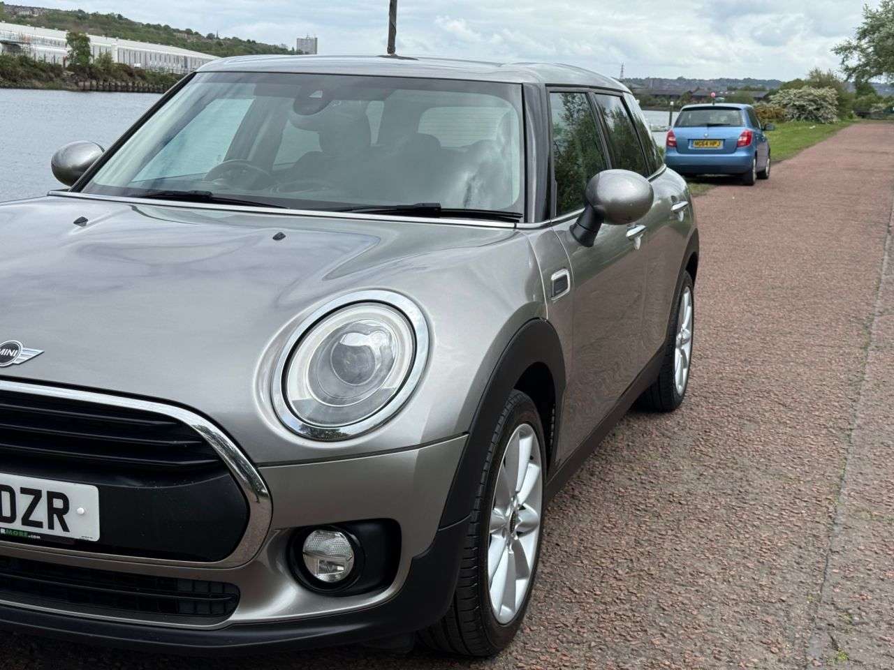 2017 MINI CLUBMAN 2017 MINI CLUBMAN