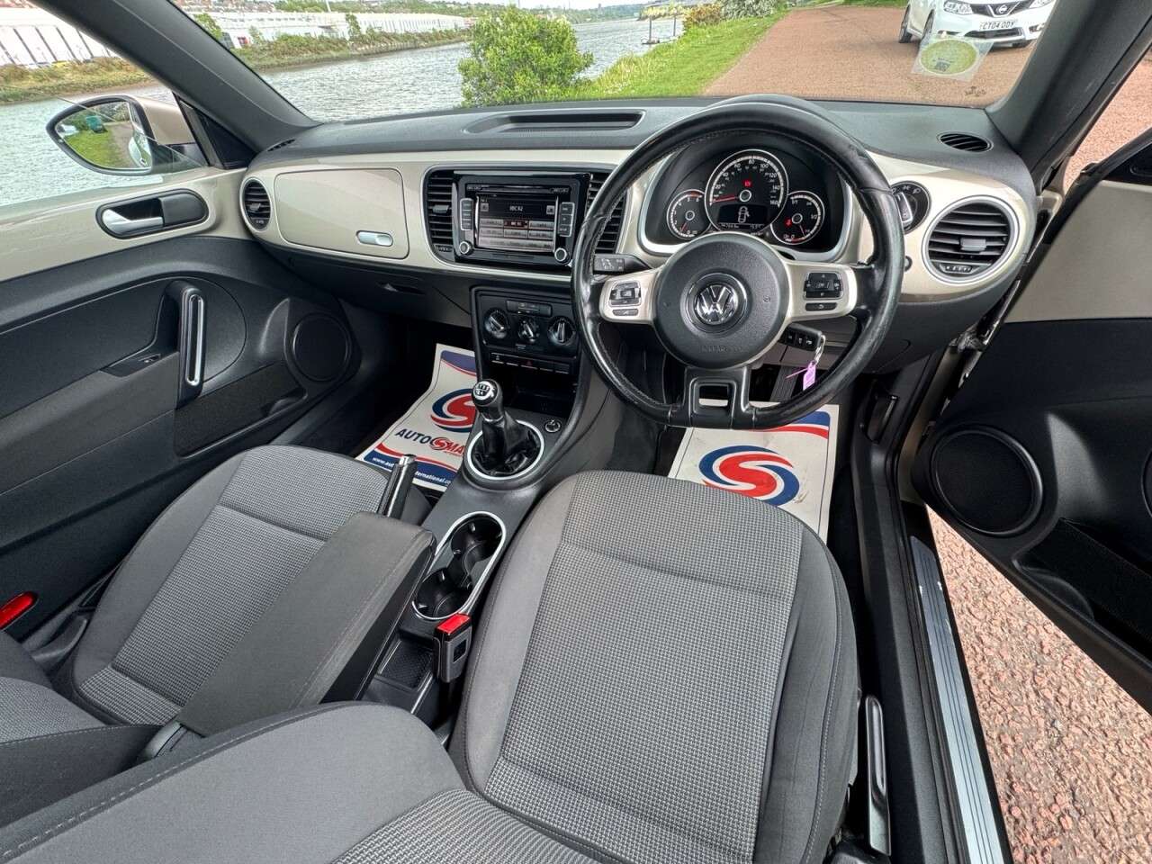 2013 VOLKSWAGEN BEETLE 2013 VOLKSWAGEN BEETLE