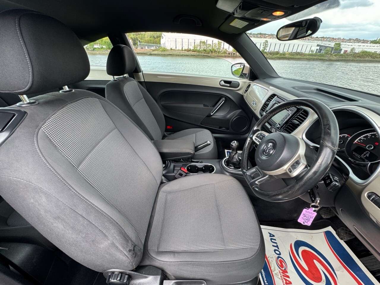 2013 VOLKSWAGEN BEETLE 2013 VOLKSWAGEN BEETLE