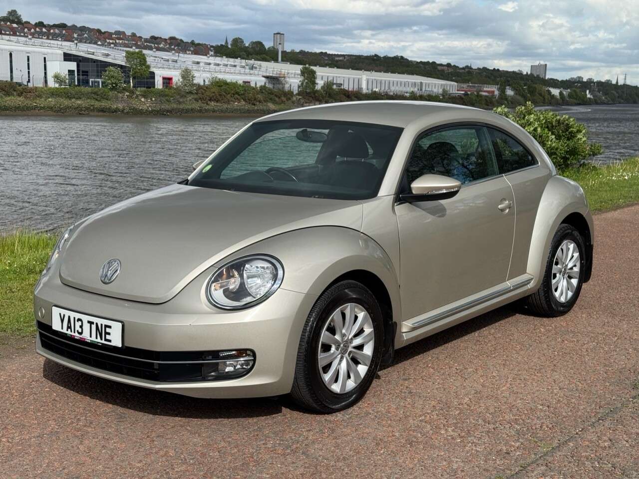 2013 VOLKSWAGEN BEETLE 2013 VOLKSWAGEN BEETLE