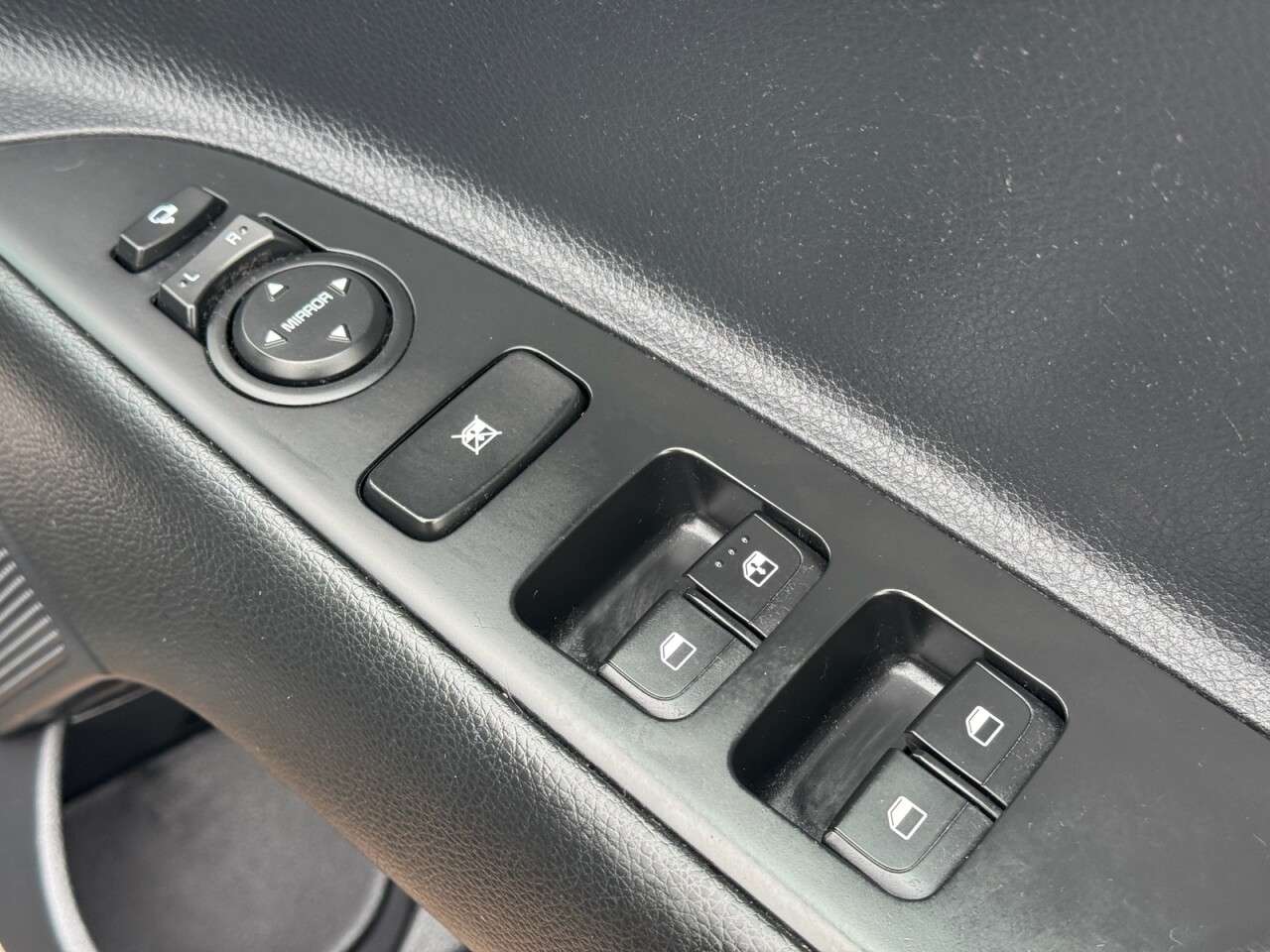 2023 KIA RIO 2023 KIA RIO