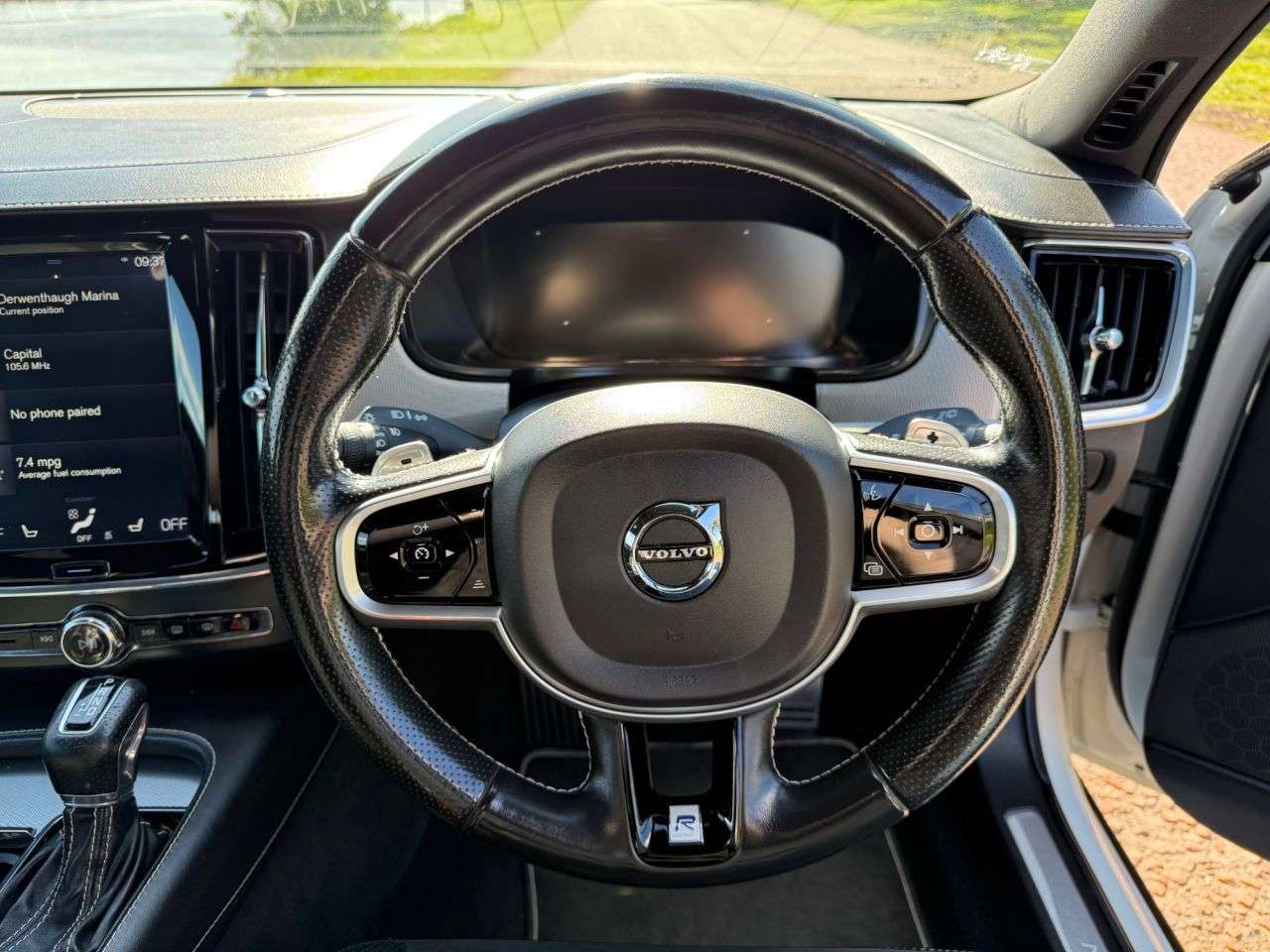 2019 VOLVO V90 2019 VOLVO V90