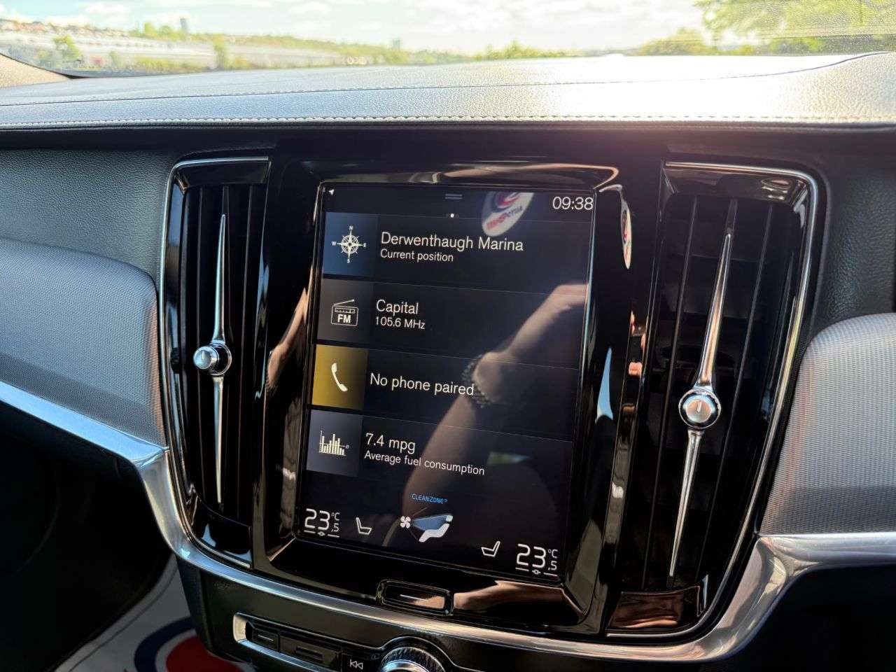 2019 VOLVO V90 2019 VOLVO V90