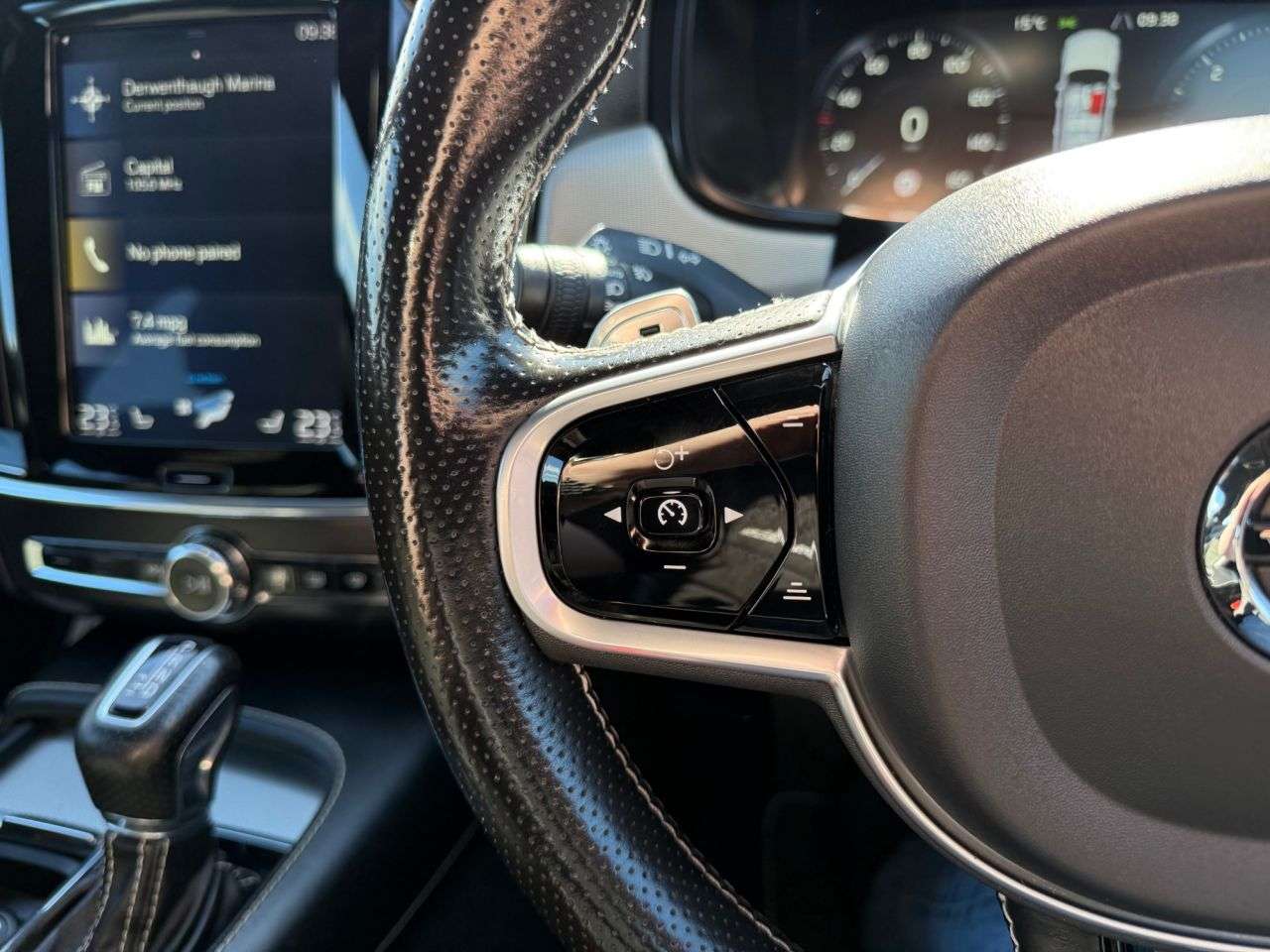 2019 VOLVO V90 2019 VOLVO V90
