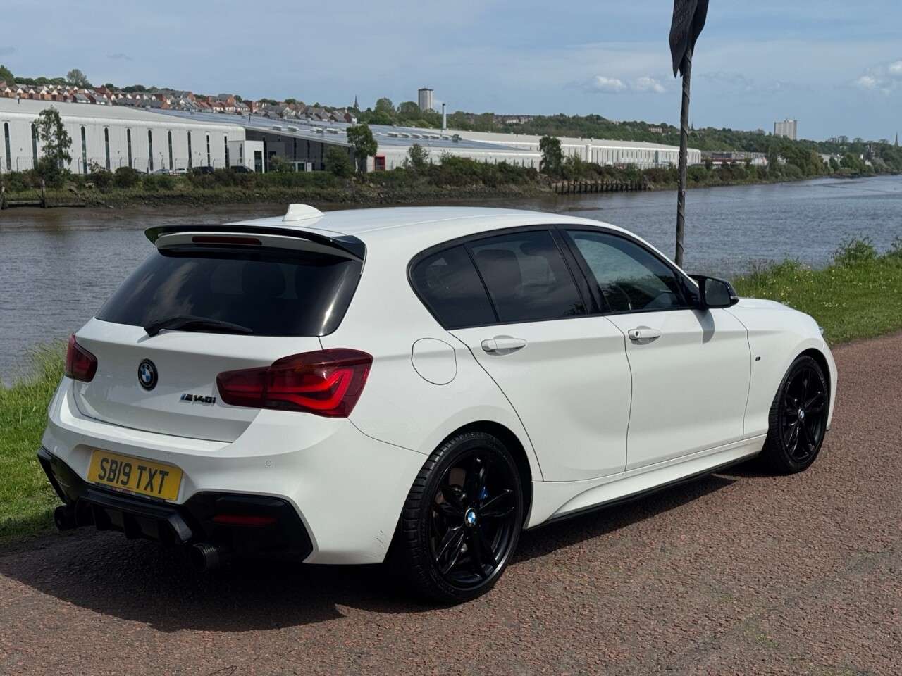 2019 BMW 1 SERIES 2019 BMW 1 SERIES