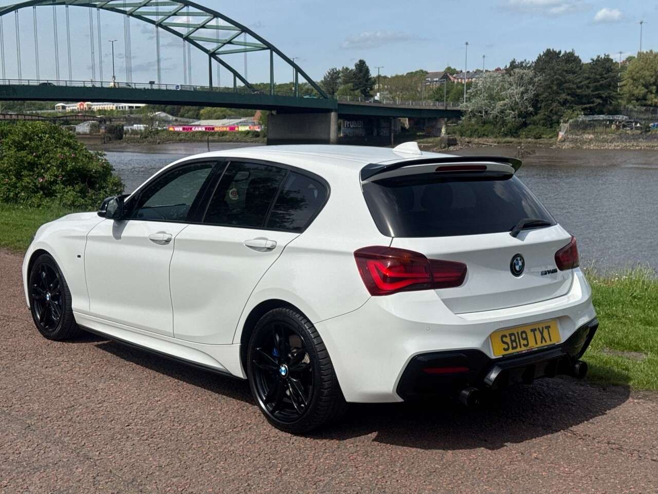 2019 BMW 1 SERIES 2019 BMW 1 SERIES