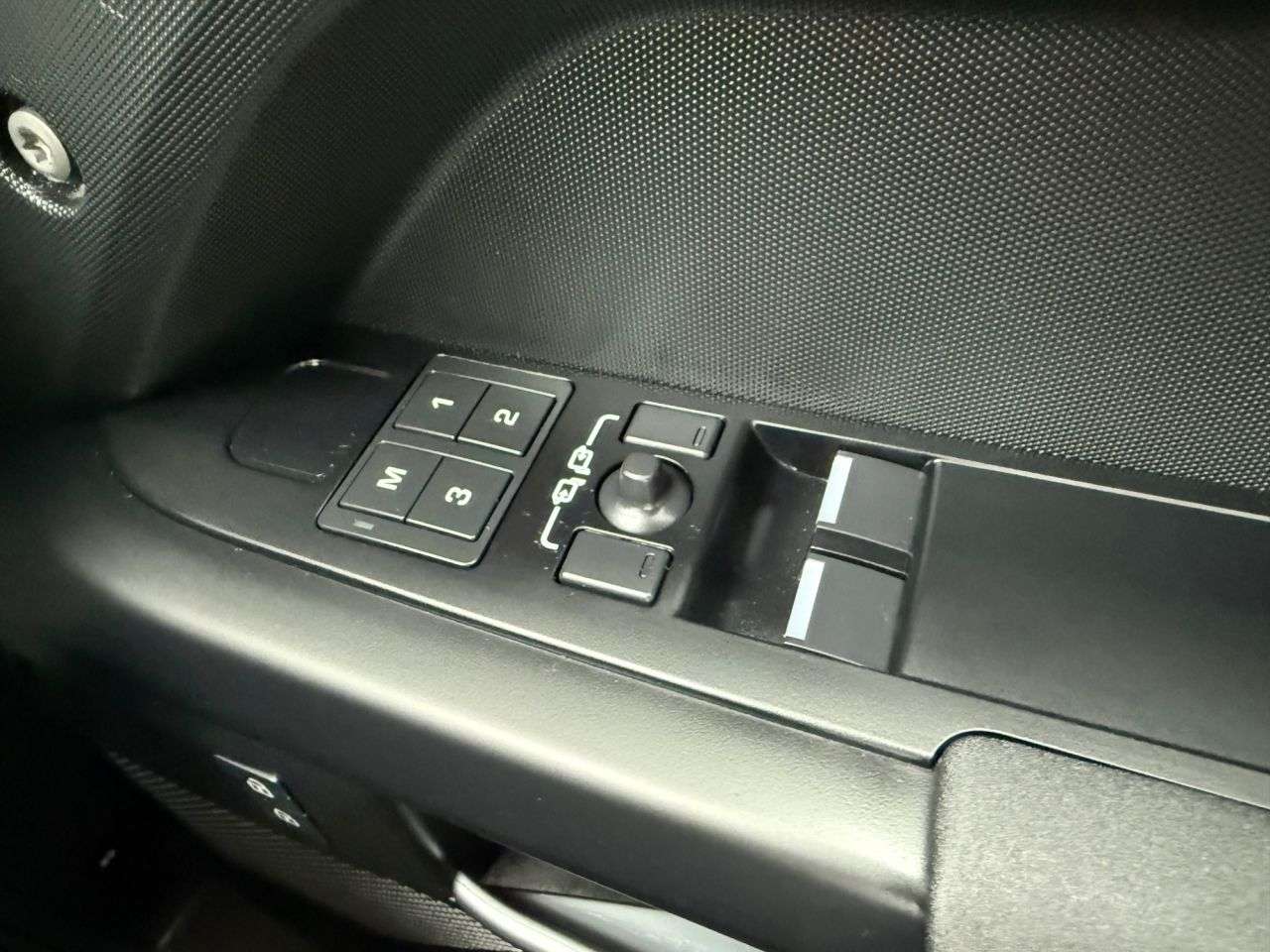 2023 LAND ROVER DEFENDER 2023 LAND ROVER DEFENDER